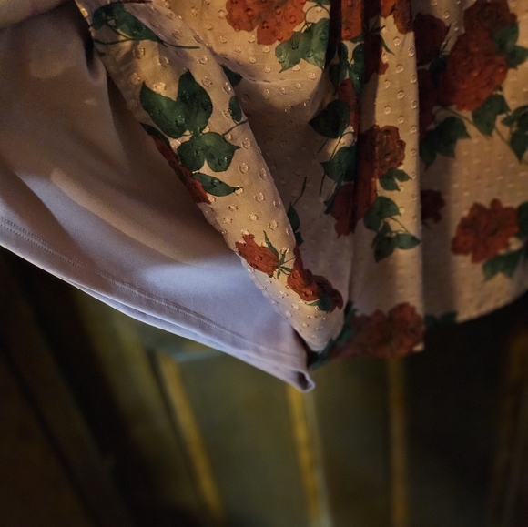 Very pretty romper by Lulus - Picture 5 of 9